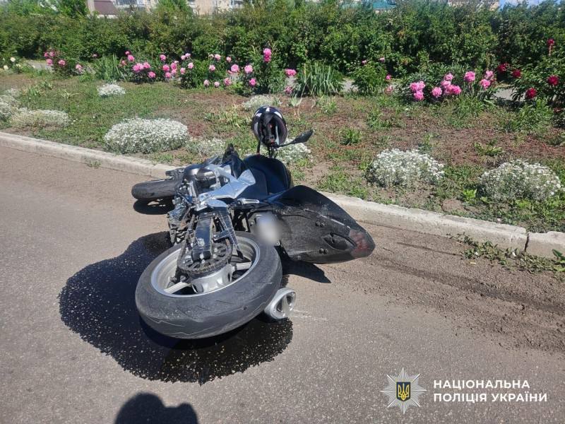 У Малій Висці 17-річний водій мотоцикла збив пішохідку, від отриманих травм жінка загинула на місці.