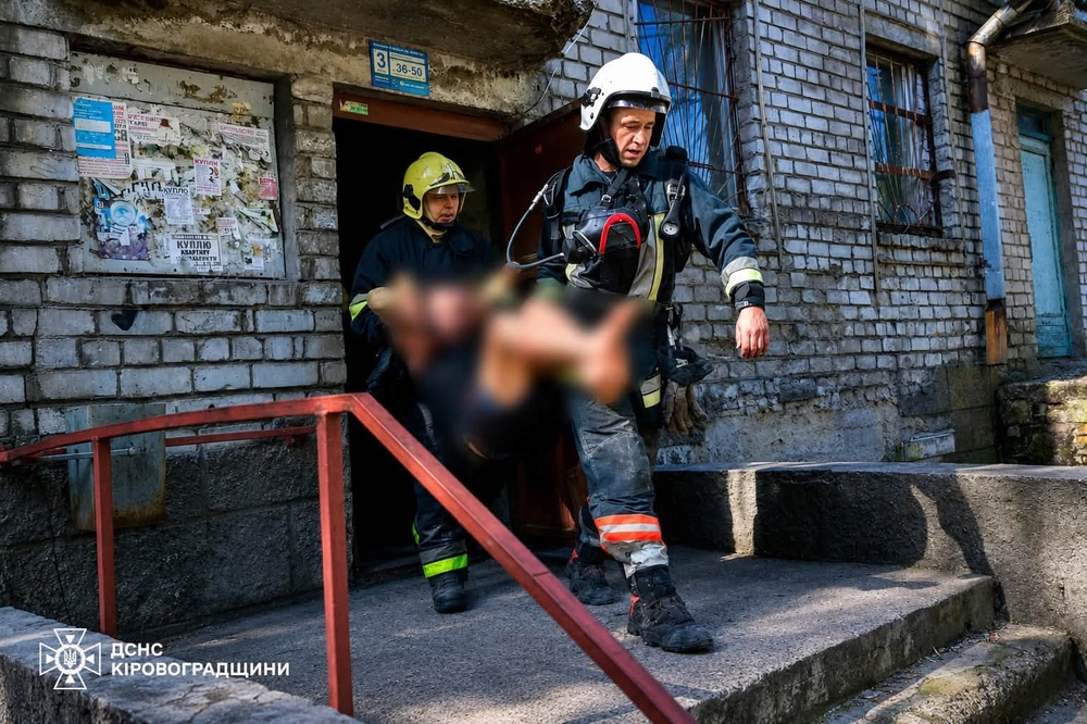 Чоловіка врятували на пожежі