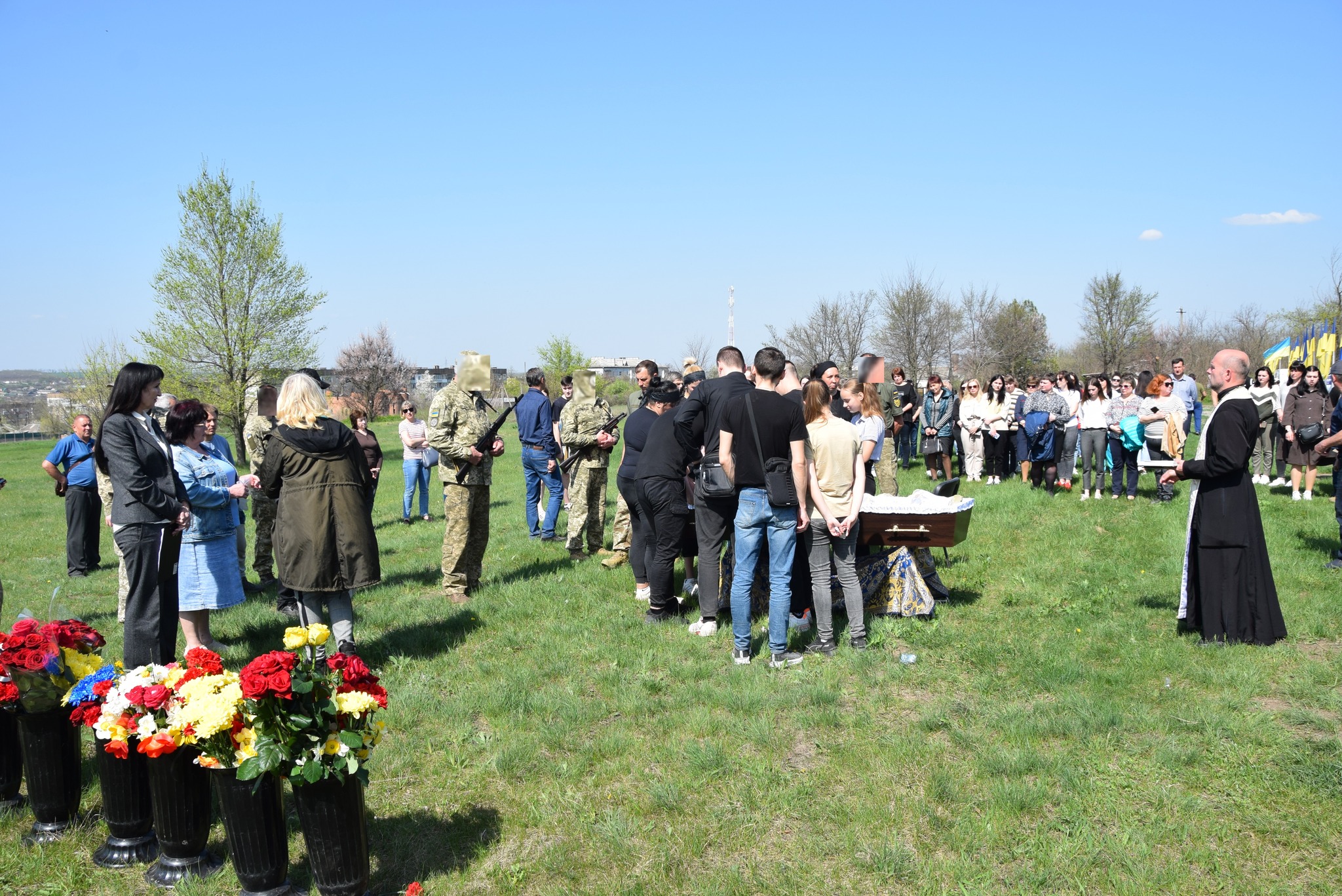 У Петрівській громаді попрощались із загиблим воїном