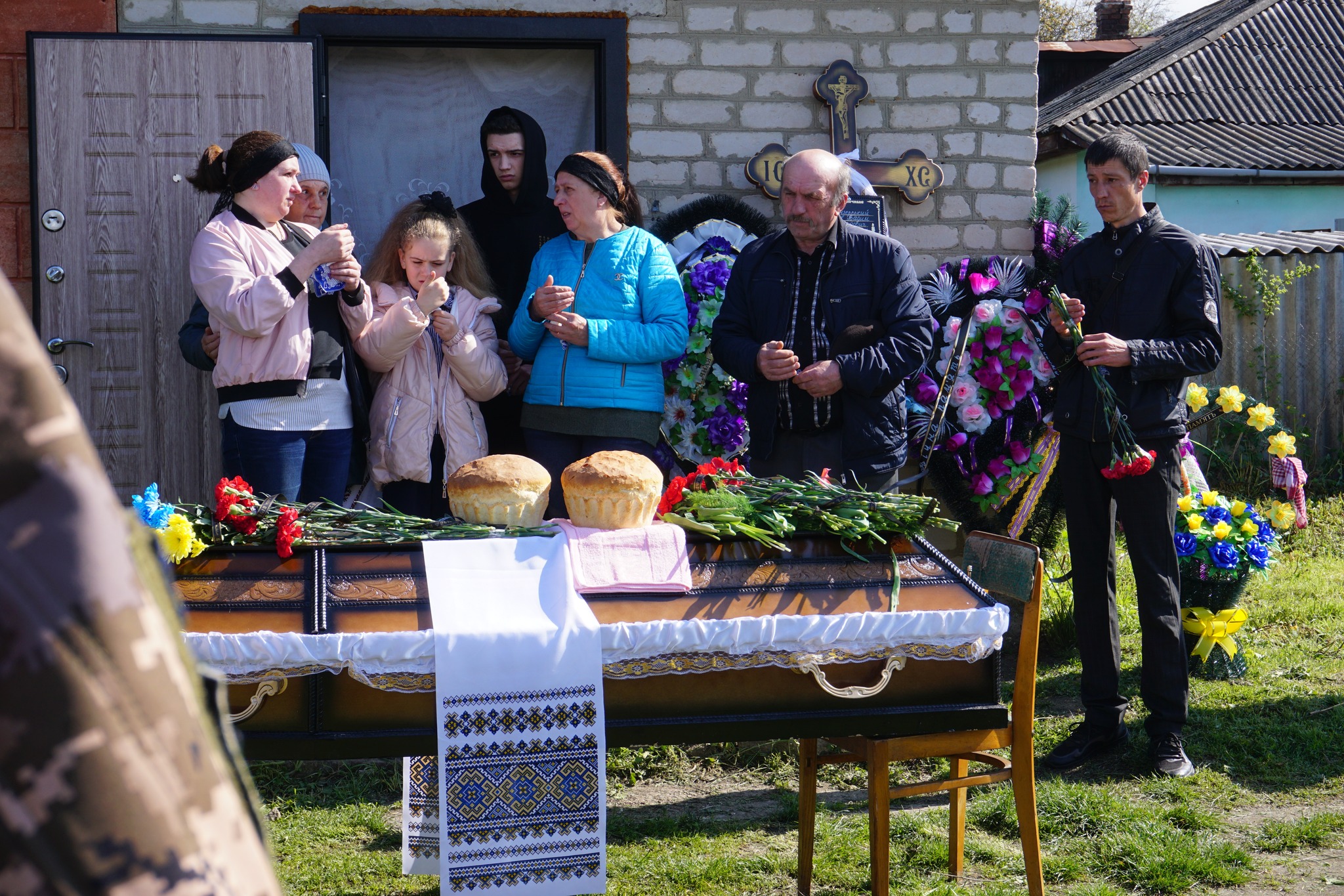 У Гайворонській громаді попрощалися із загиблим військовим
