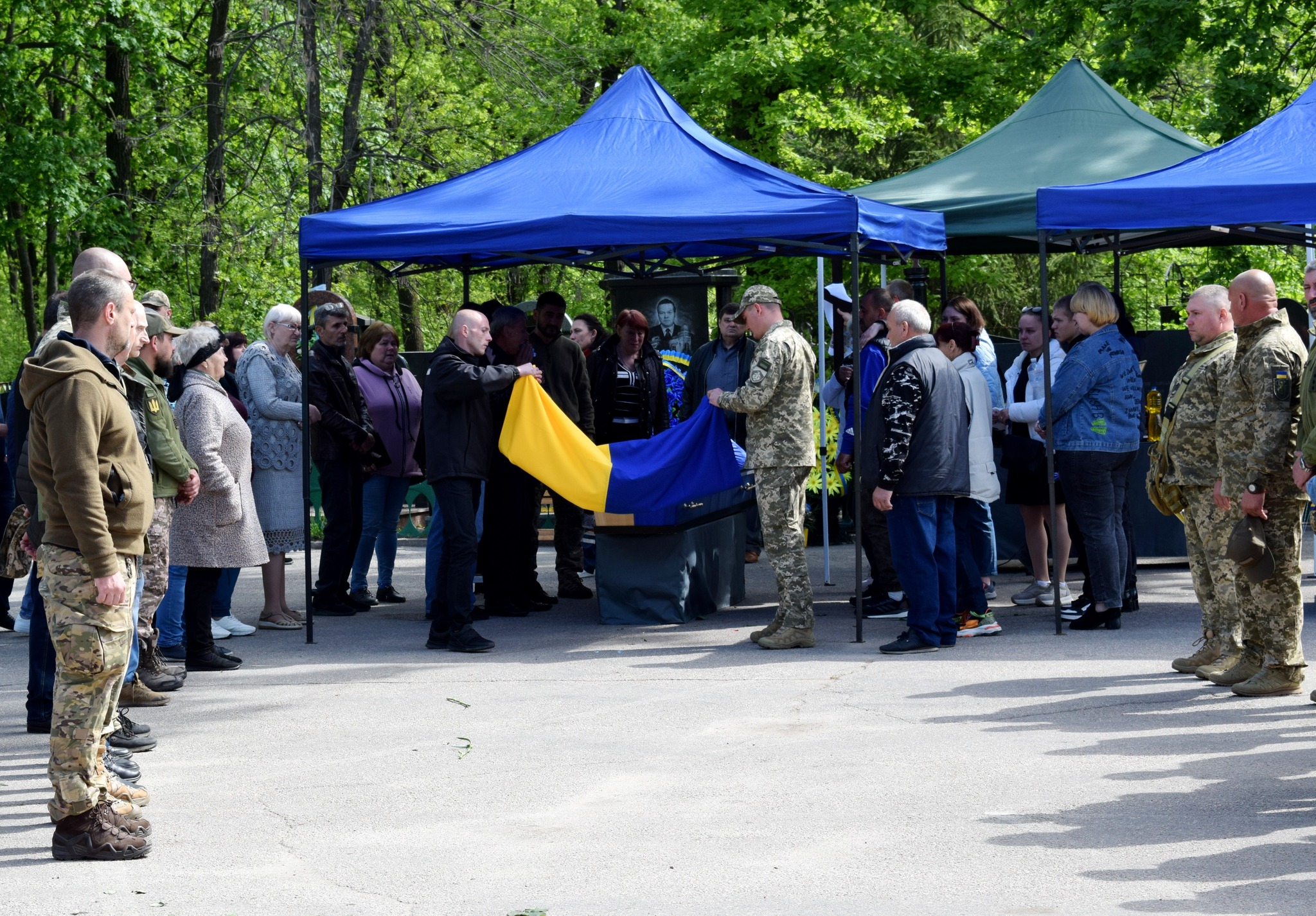 У Кропивницькому провели в останню путь Віктора Буднікова і Сергія Потерайка