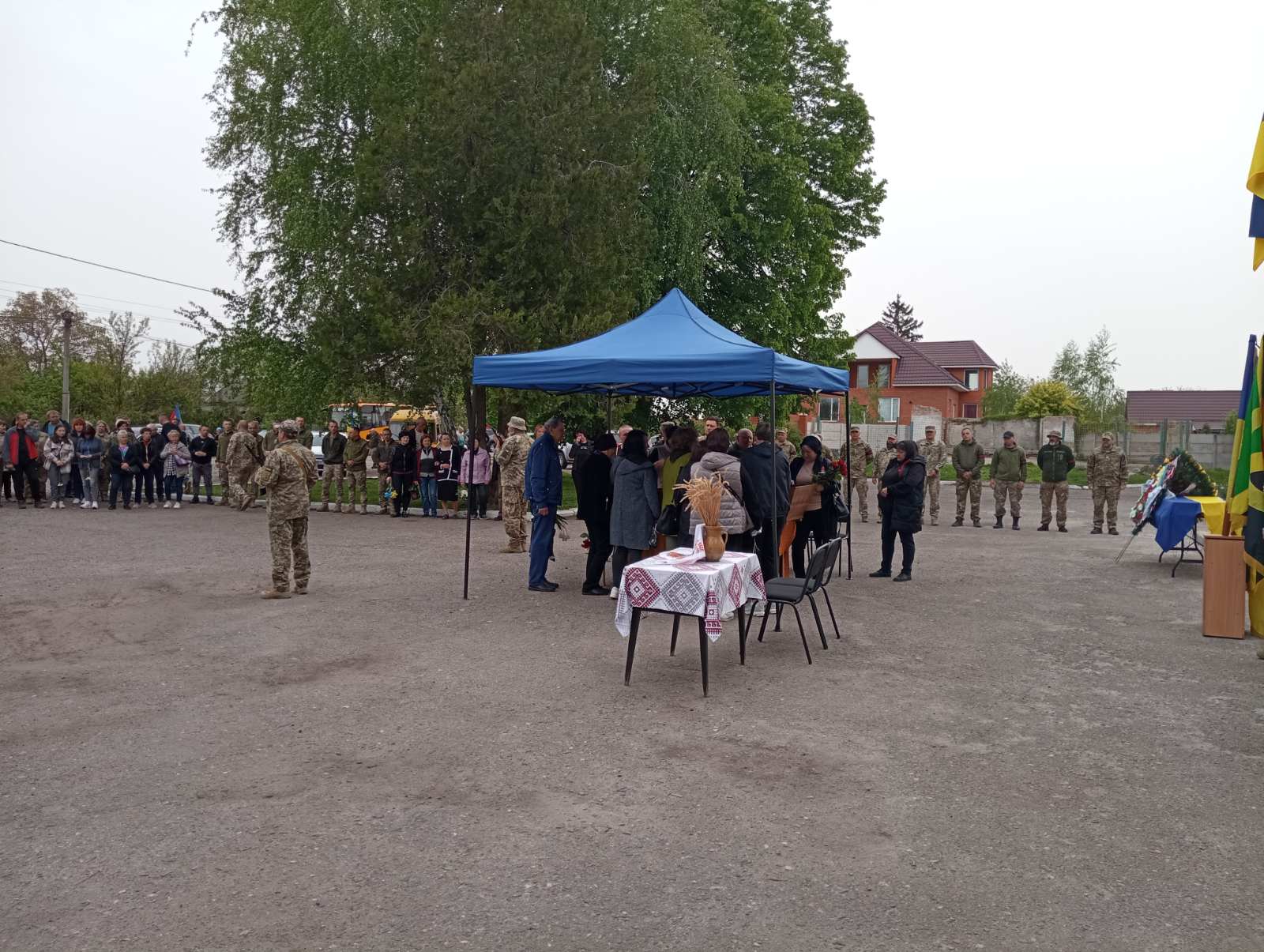 попрощалися з військовослужбовцем Олександром Щасливим