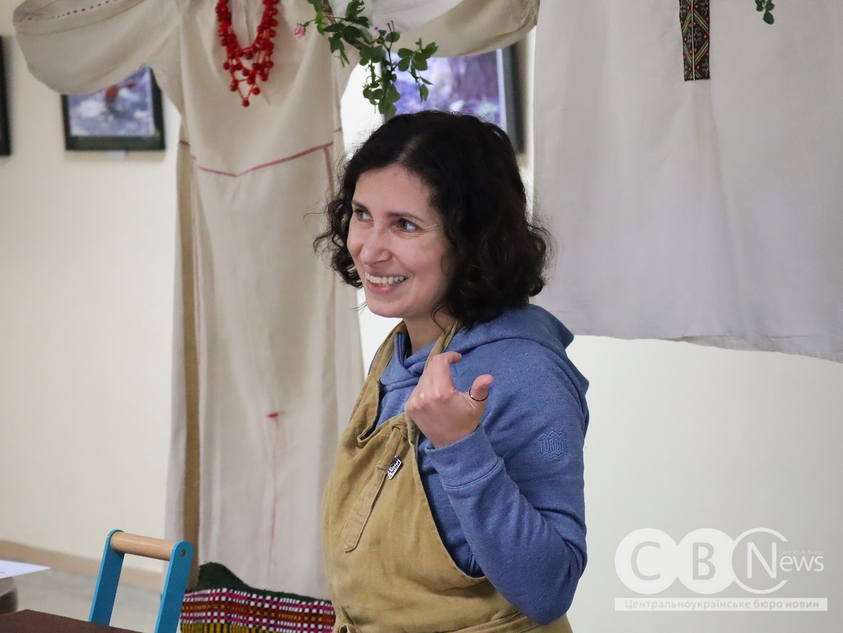 До Дня вишиванки у Кропивницькому провели художню акцію