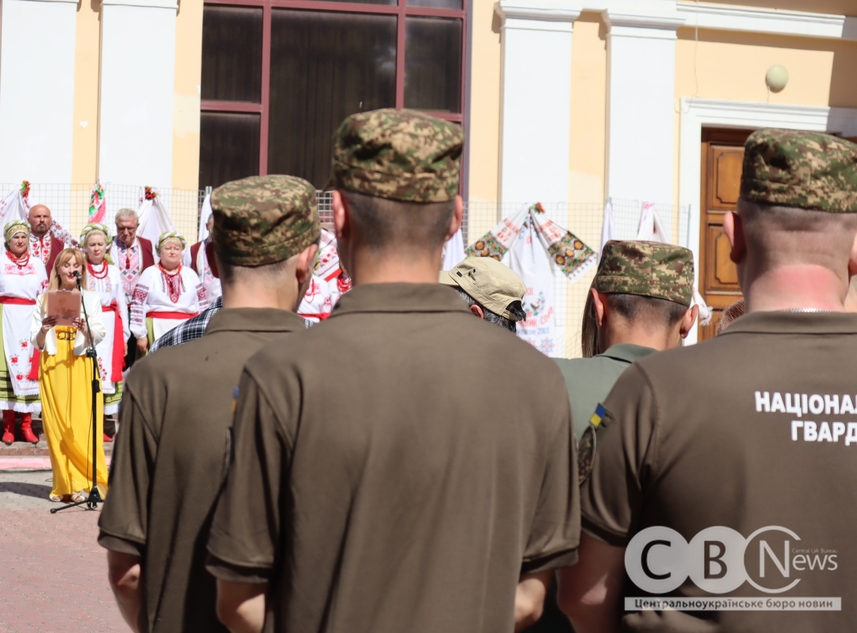 Фестиваль «Калиновий спів» відкрили у Кропивницькому