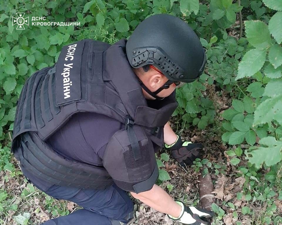П'ять боєприпасів часів Другої світової війни знищили на Кіровоградщині