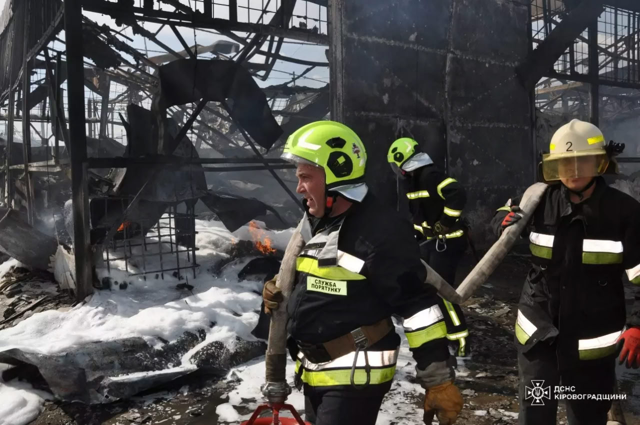 пожежа на промисловому підприємстві «Хімрезерв» у Кропивницькому