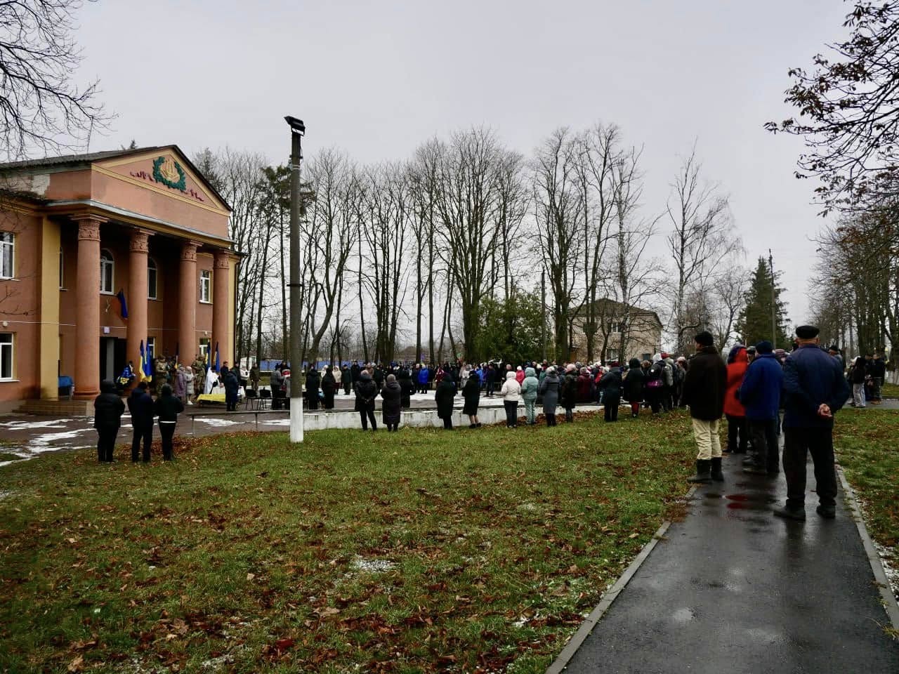 в останню путь провели військового Богдана Куценка
