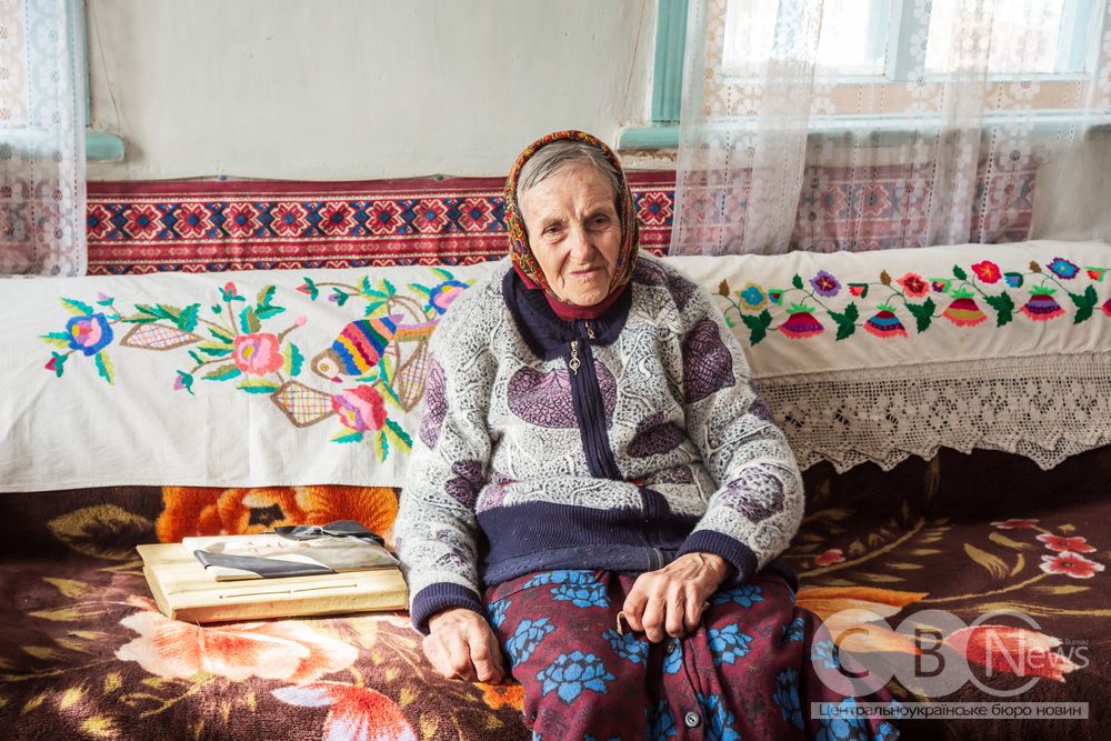 Без пошти, магазину, аптеки: як живе село на Кропивниччині, де лишилося 11 людей