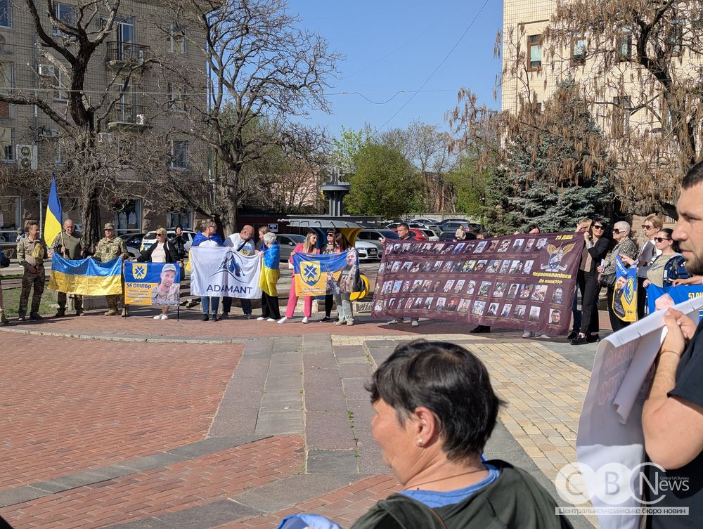 foto_акція_на_підтримку_полонених_11