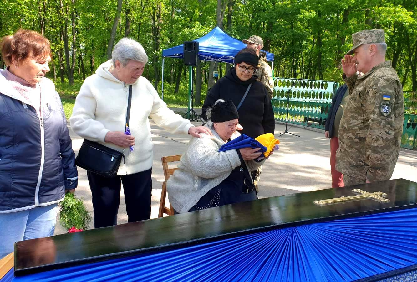 Прощання в Кропивницькому із загиблим на війні підполковником