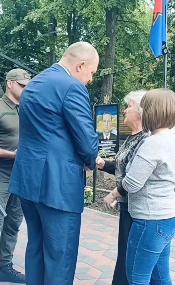 Посмертні нагороди передали родинам трьох воїнів з Новоукраїнської громади