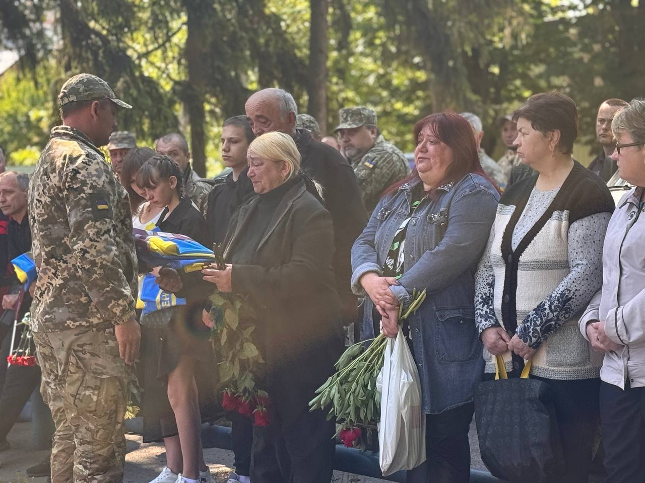 До дня Героїв України Алею «Ціна незалежності України» відкрили у селі Созонівка Великосеверинівської громади.