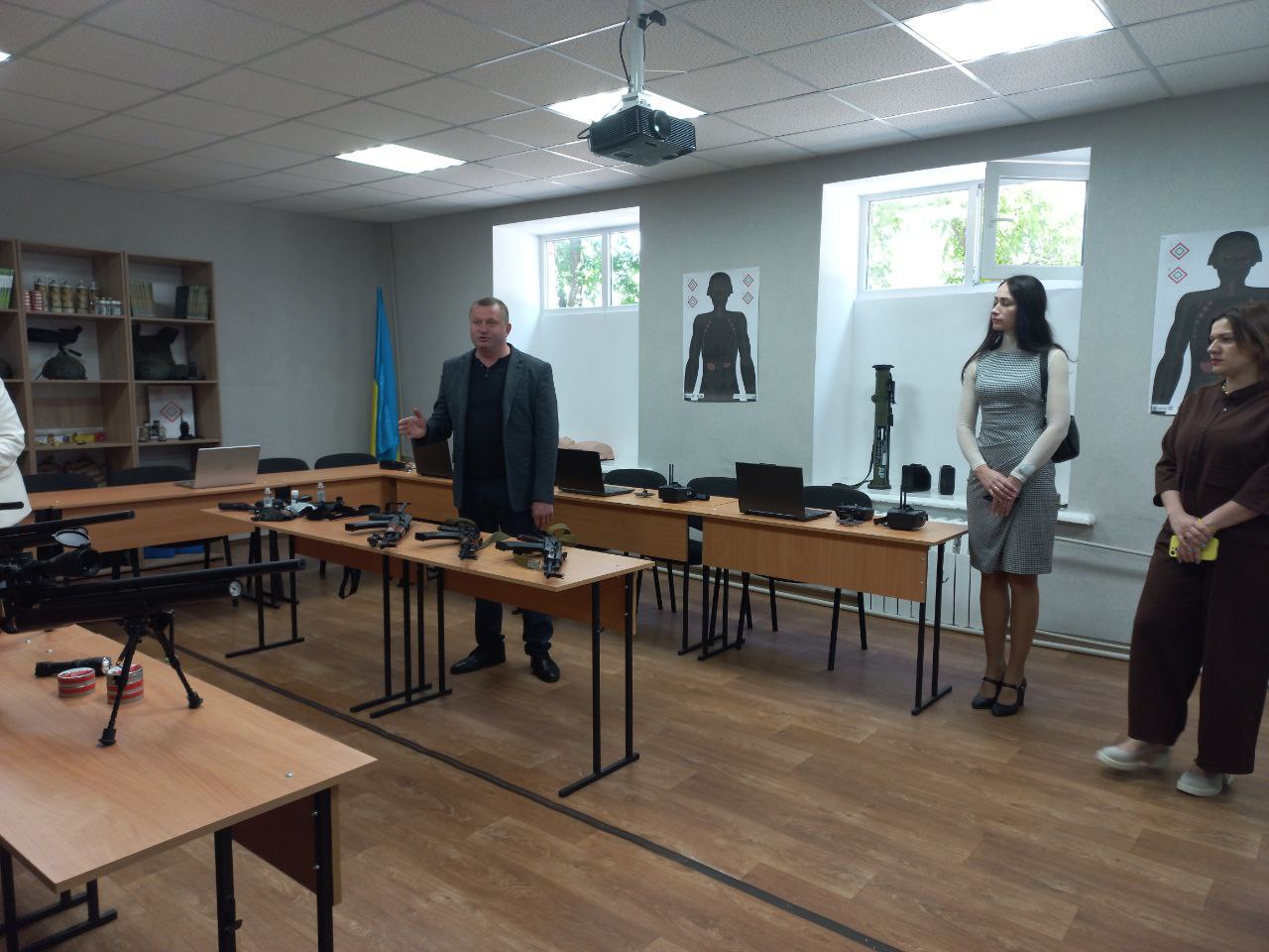 У Кам'янецькій громаді на базі училища відкрили новий навчальний осередок «Захисту України».