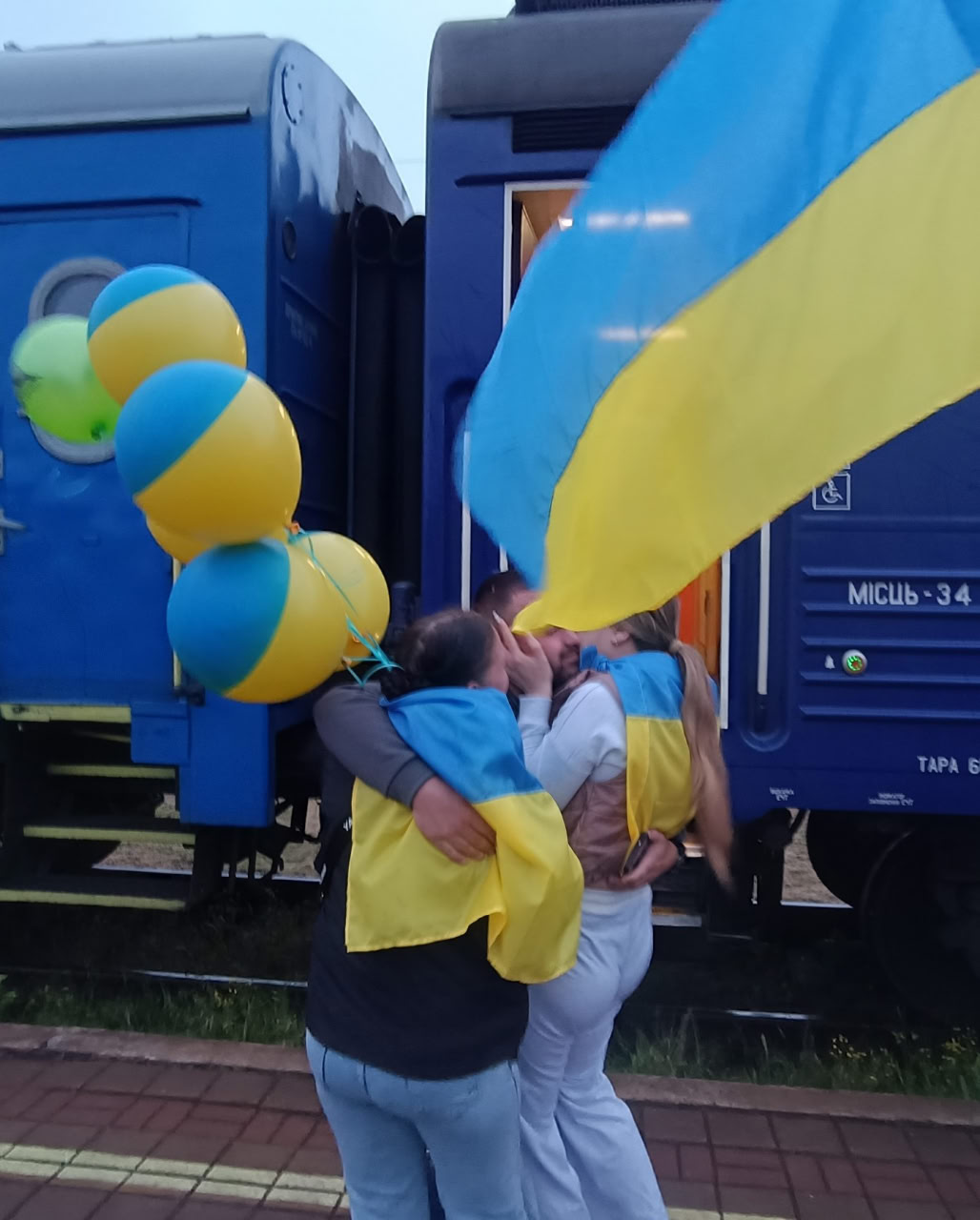 У Знам'янці зустріли звільненого з полону військового Валентина Маринича