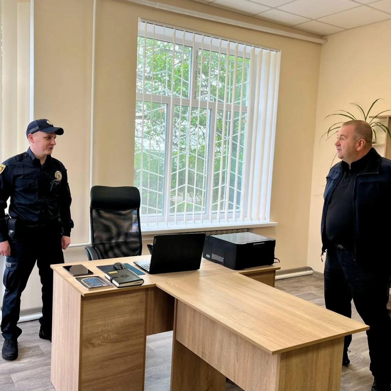 Поліцейська станція у Великих Троянах