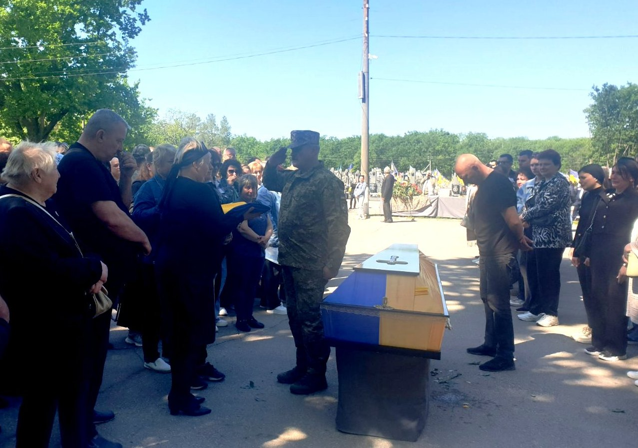 Прощання з військовослужбовцями Віталієм Шевченком та Ігорем Прокоповим у Кропивницькому