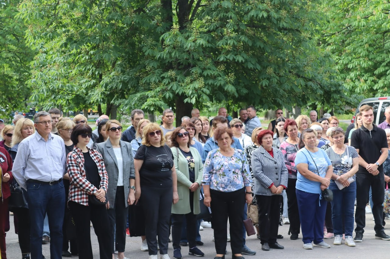 У Світловодську попрощалися з воїном, який загинув у свій день народження