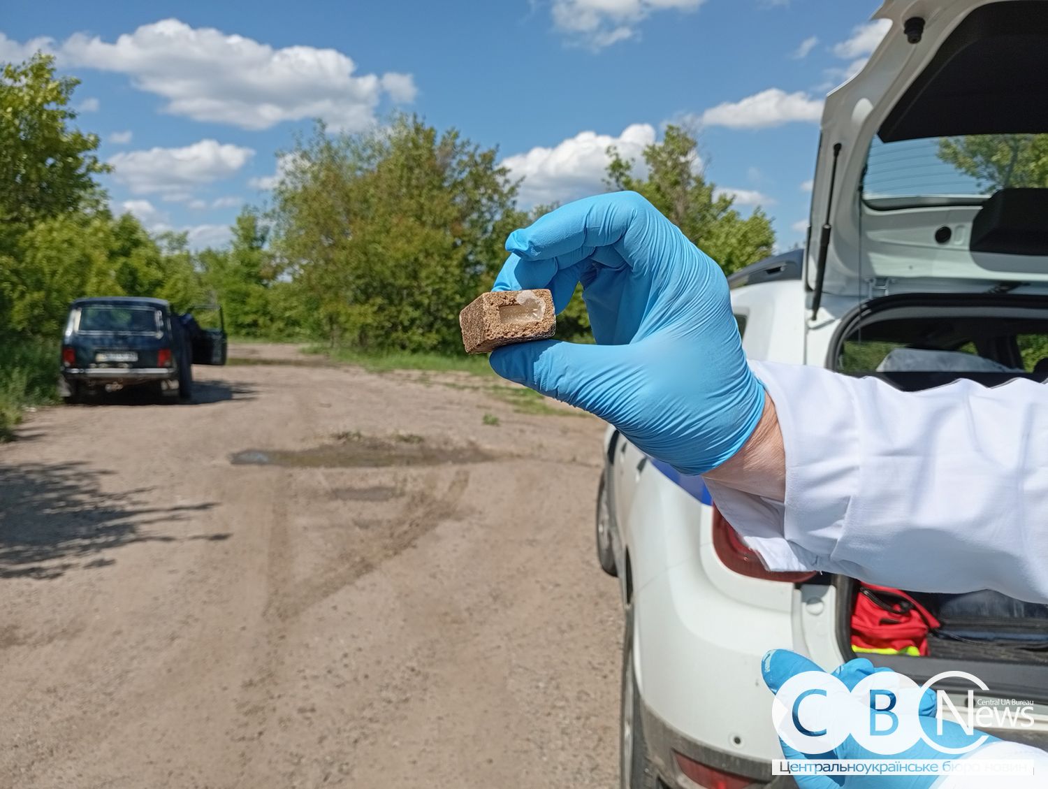 Розкладання приманок з вакциною від сказу