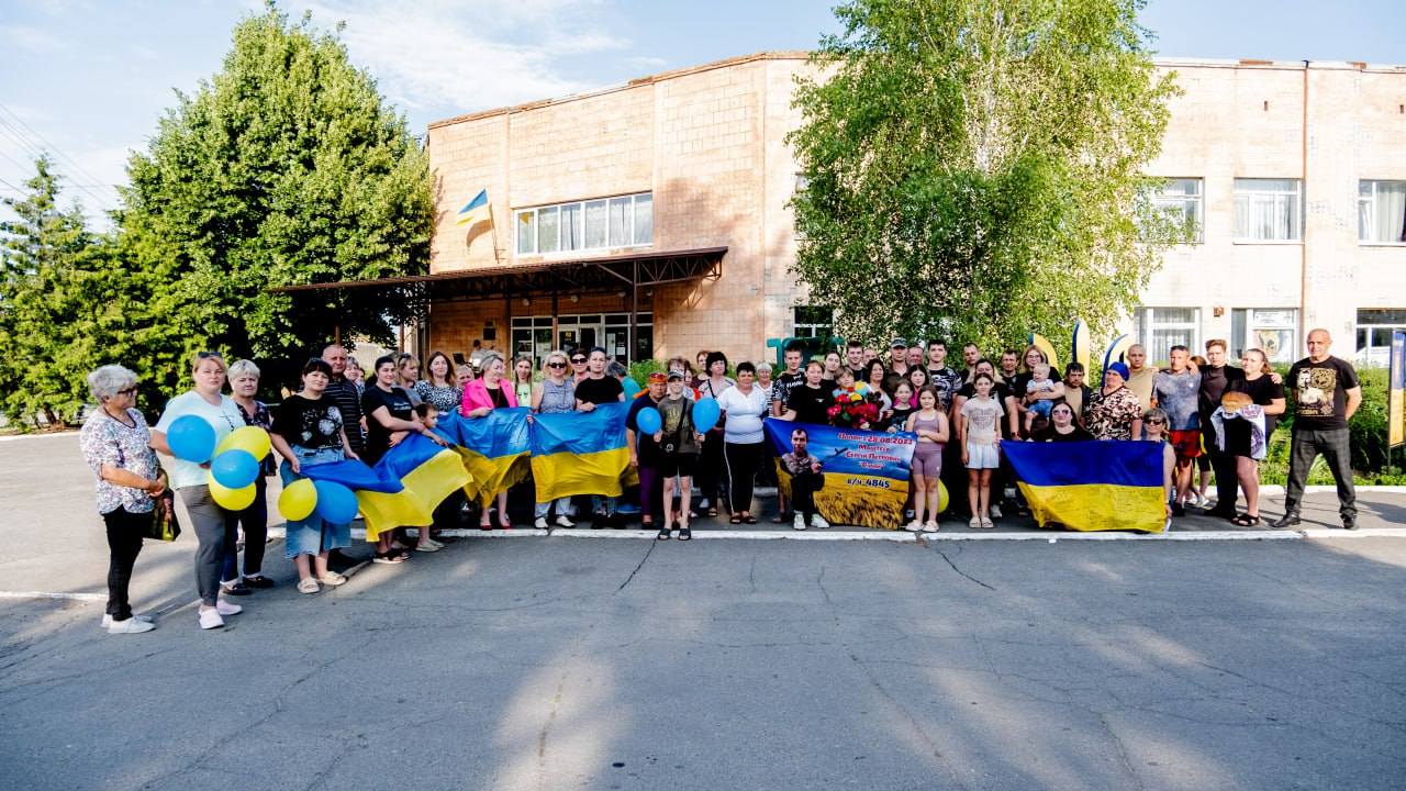 У Суботцівській громаді зустріли звільненого з російського полону воїна