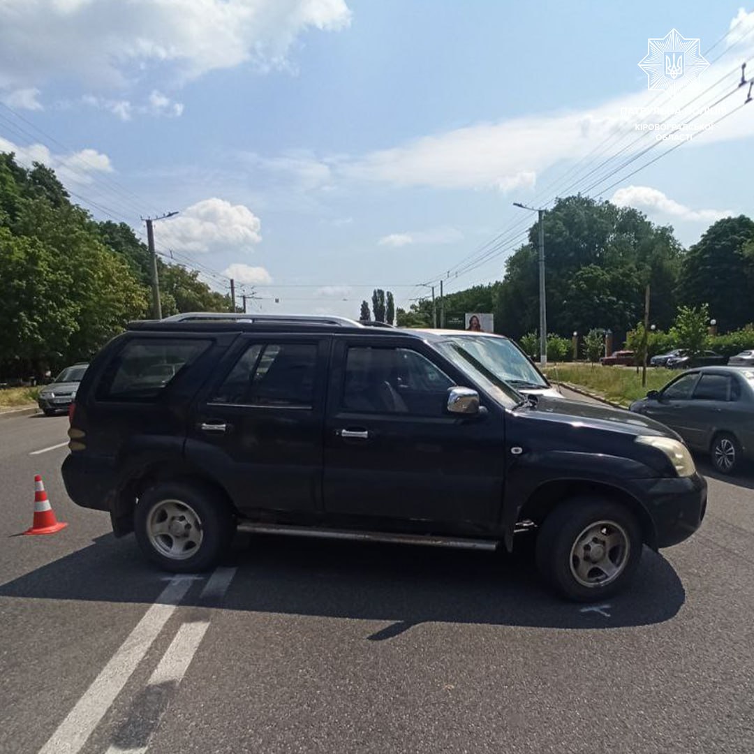 ДТП за участі мікроавтобуса сталася в Кропивницькому