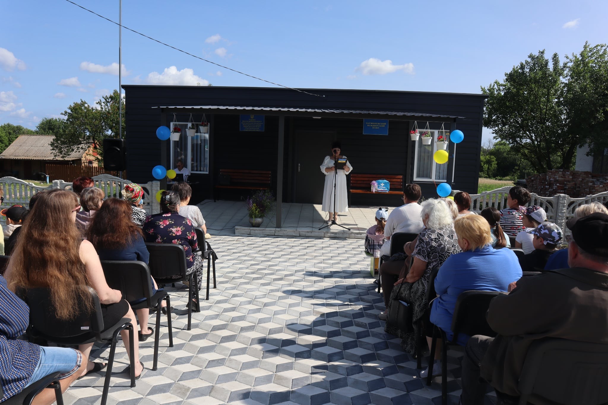 У селі Мар’янопіль Новоукраїнської громади відкрили модульний офіс для фельдшерського пункту та адміністративної роботи працівників старостату.