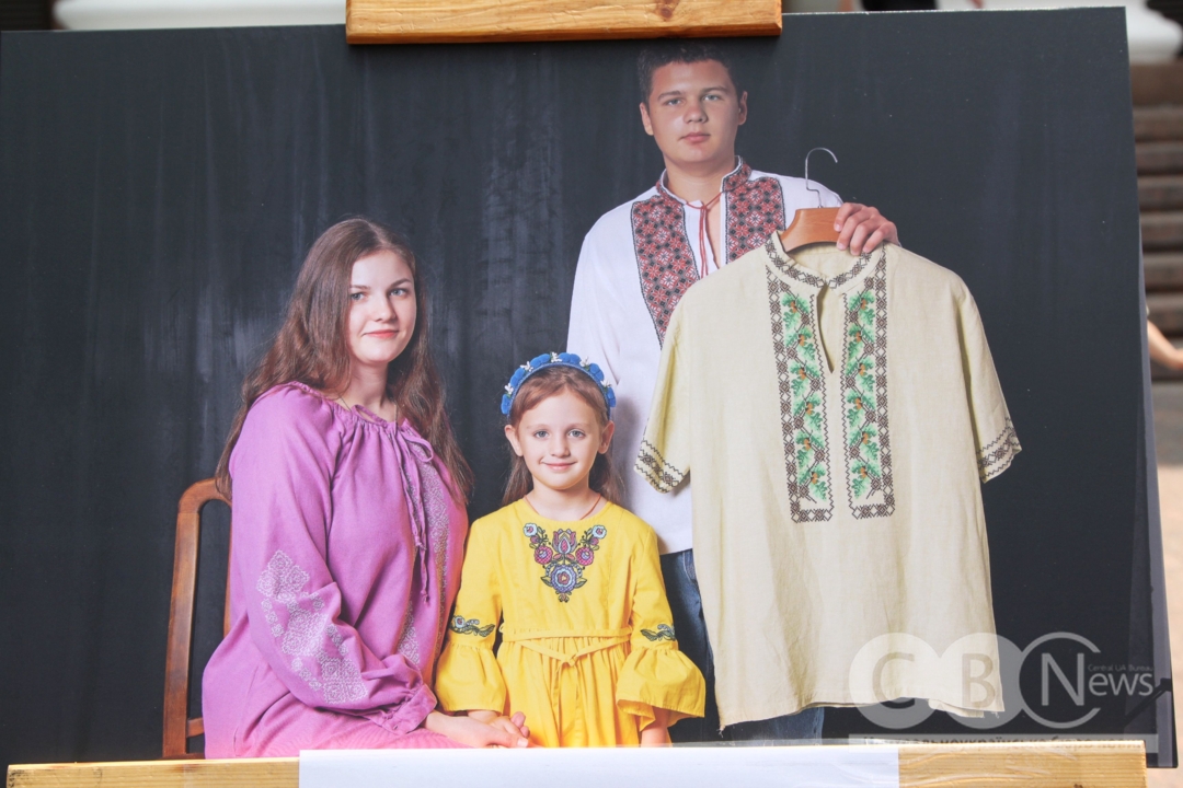 Фотовиставку «Тато поруч. Завжди» презентували в Кропивницькому