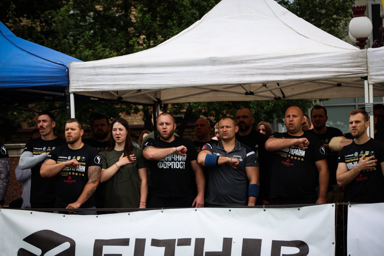 Ветерани з Кіровоградщини вибороли медалі на змаганнях «Сильні України» в Ірпені