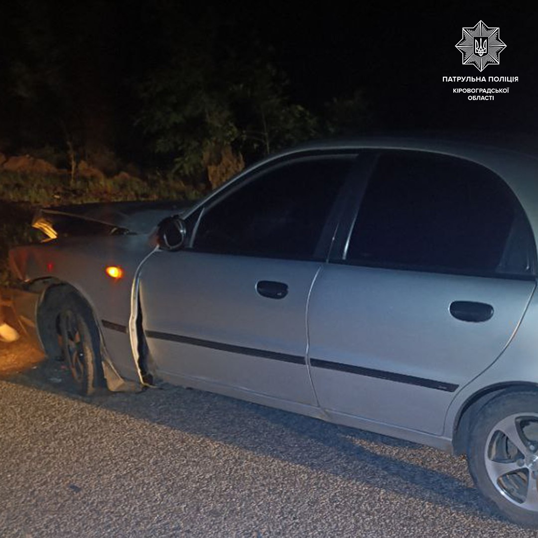 На водія з ознаками наркотичного сп’яніння склали три протоколи після ДТП в Кропивницькому районі