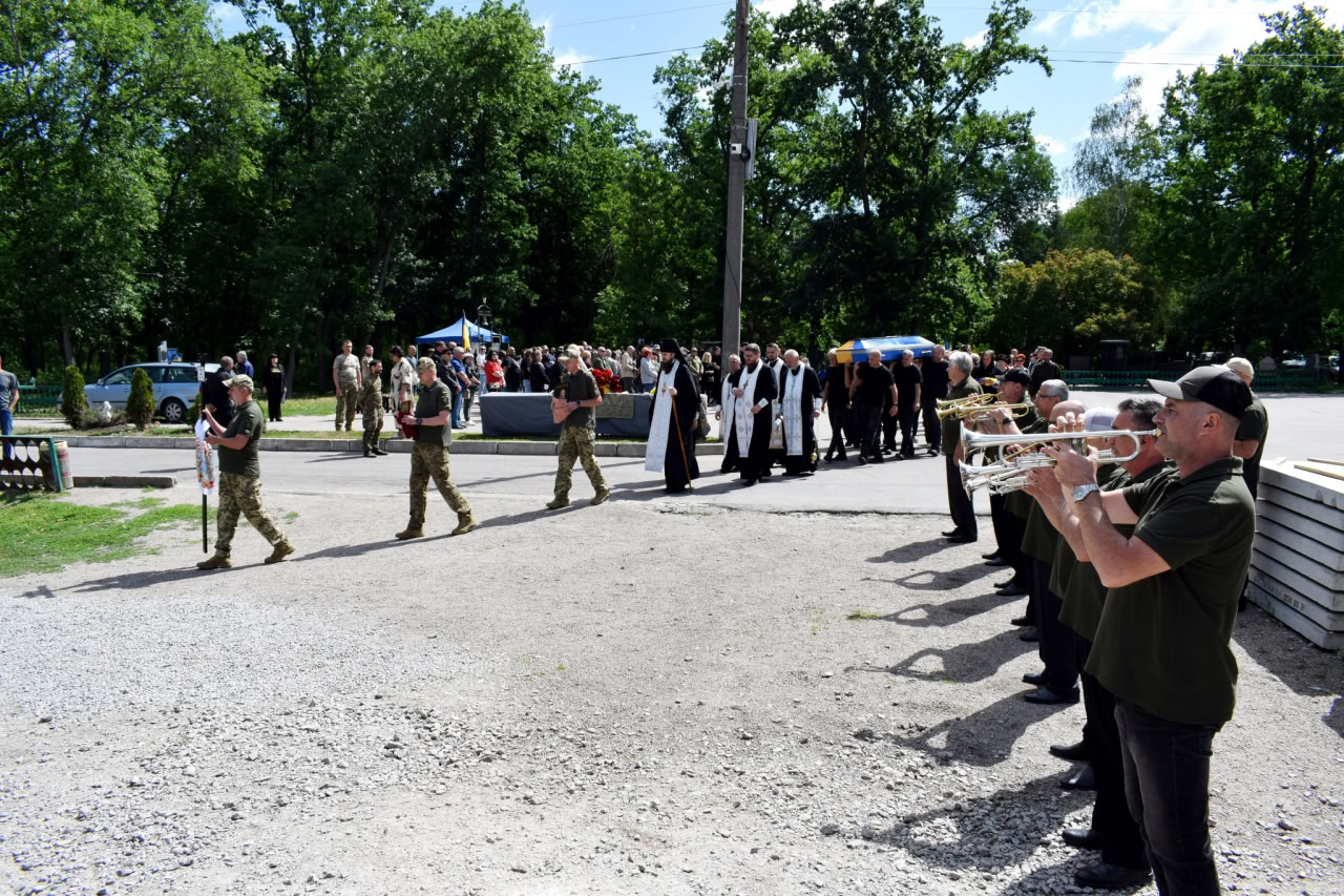 Трьох військових провели в останню путь в Кропивницькому