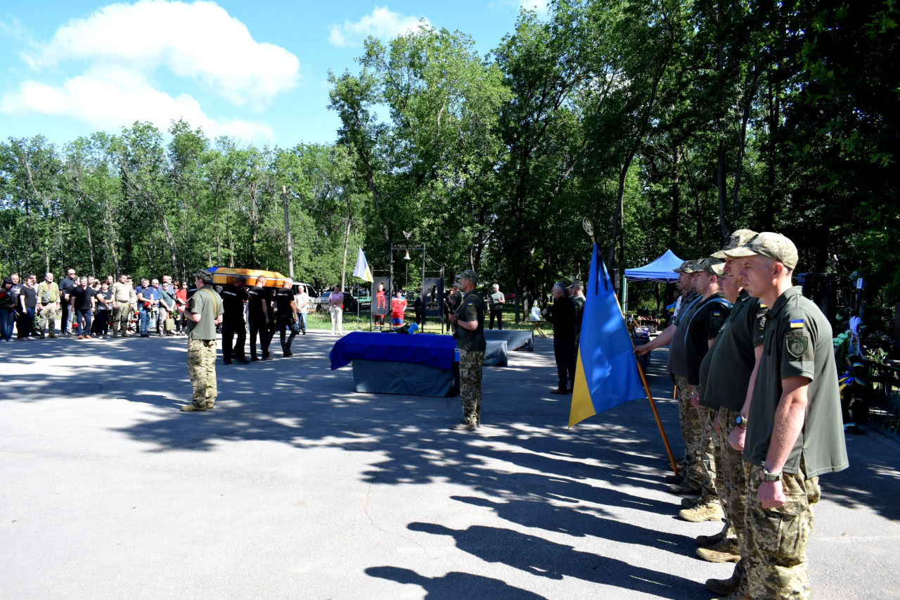 Трьох військових провели в останню путь в Кропивницькому