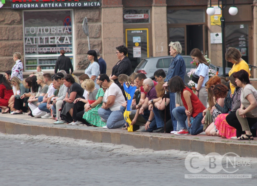 У Кропивницькому попрощалися із загиблими на війні Денисом Шевченком та Сергієм Мусіякою