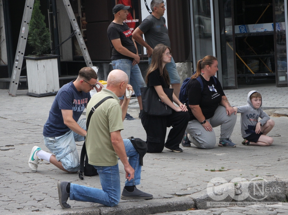 У Кропивницькому попрощалися із загиблими на війні Денисом Шевченком та Сергієм Мусіякою