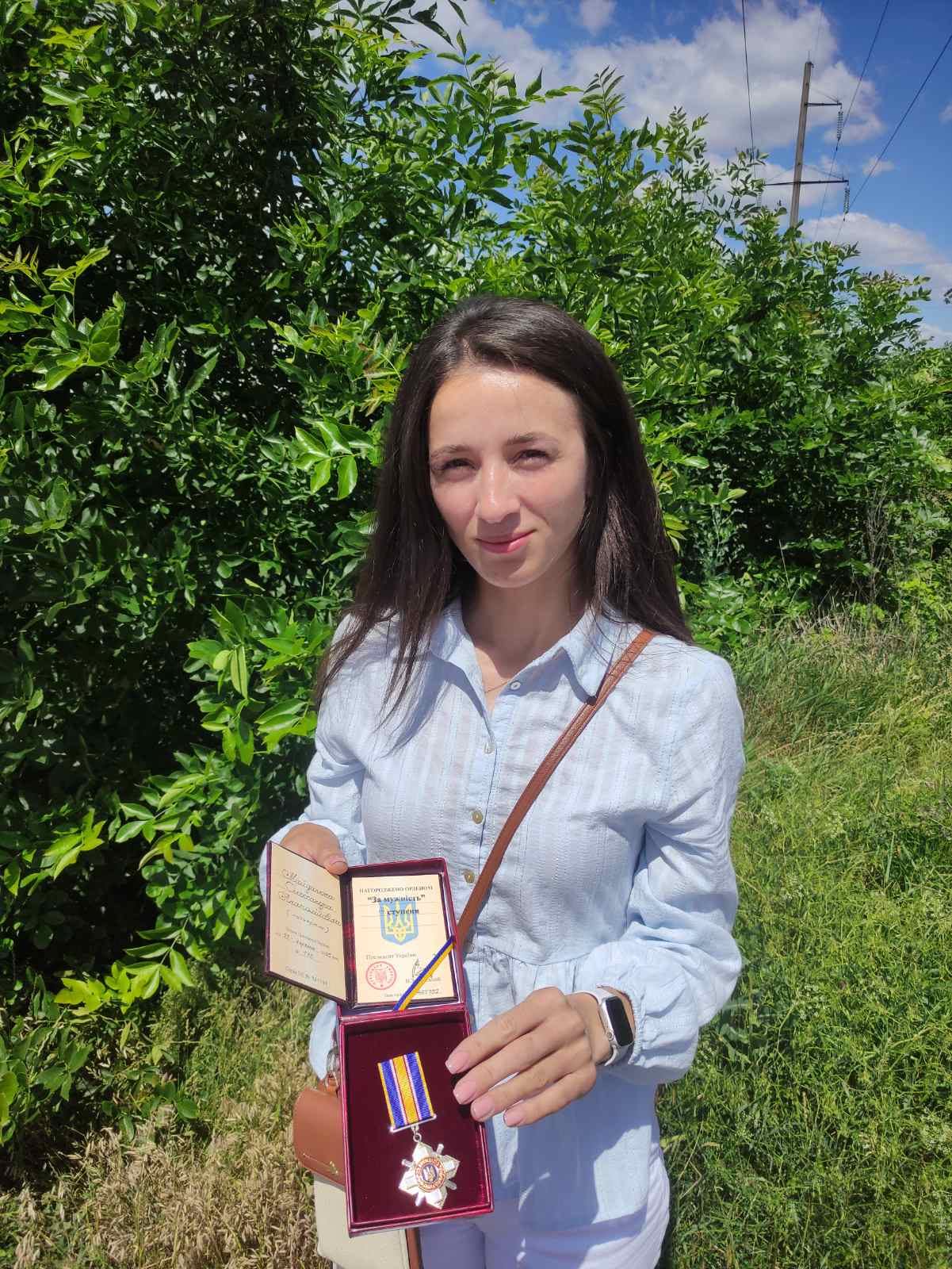 Рідні чотирьох загиблих воїнів отримали їхні нагороди у Гайворонській громаді