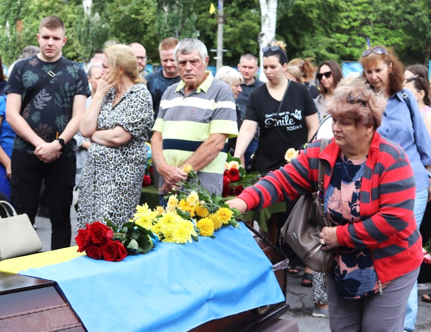 Світловодськ провів в останню дорогу молодшого сержанта Сергія Поліщука.