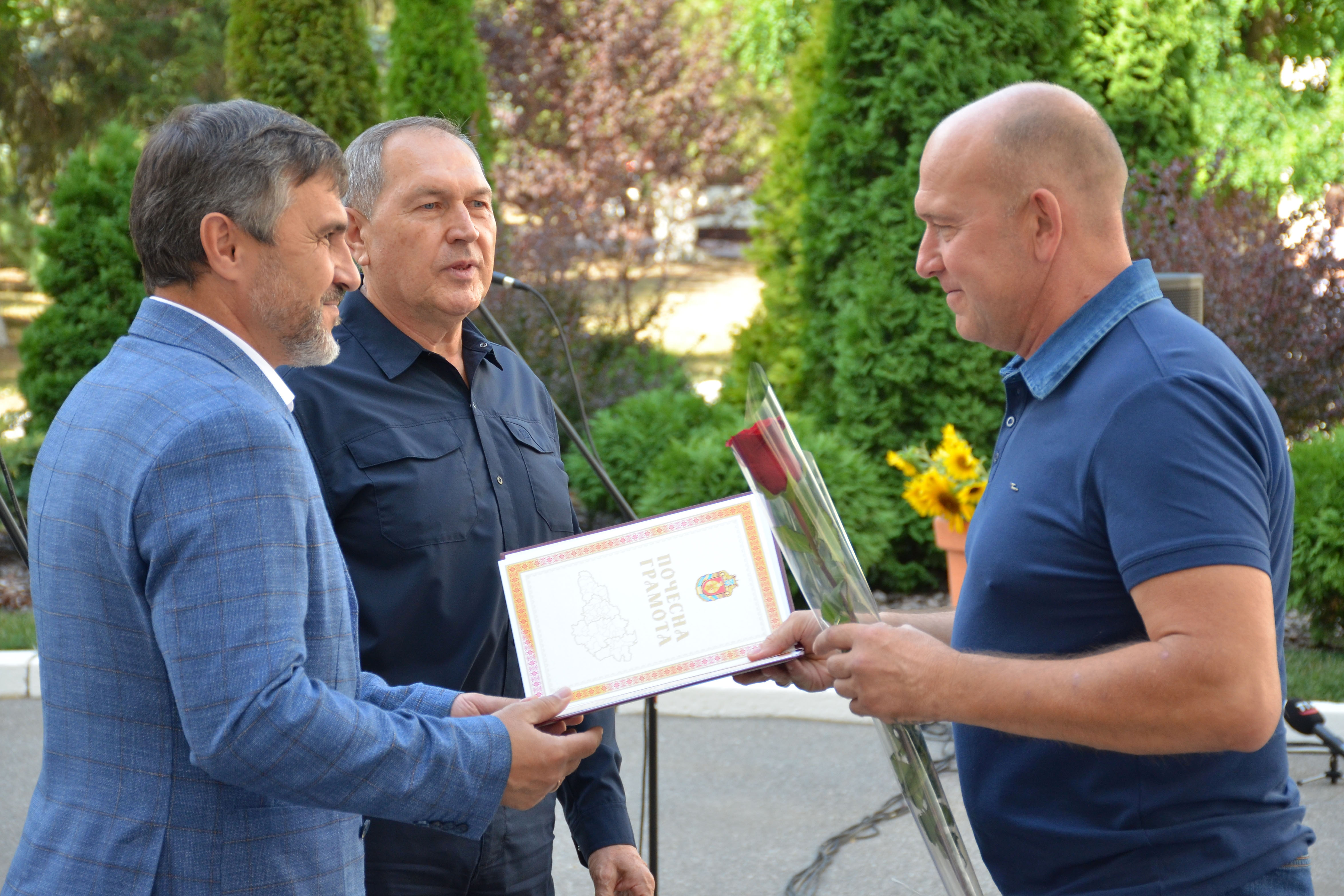 Медикам Кіровоградщини вручили нагороди та відзнаки