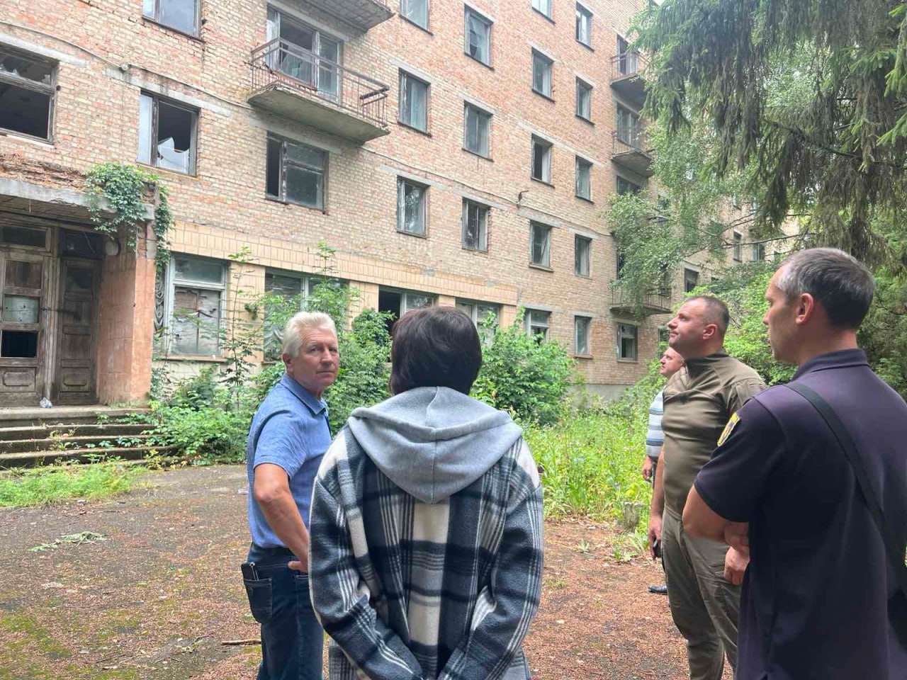 Відновлення будівель під житло ВПО