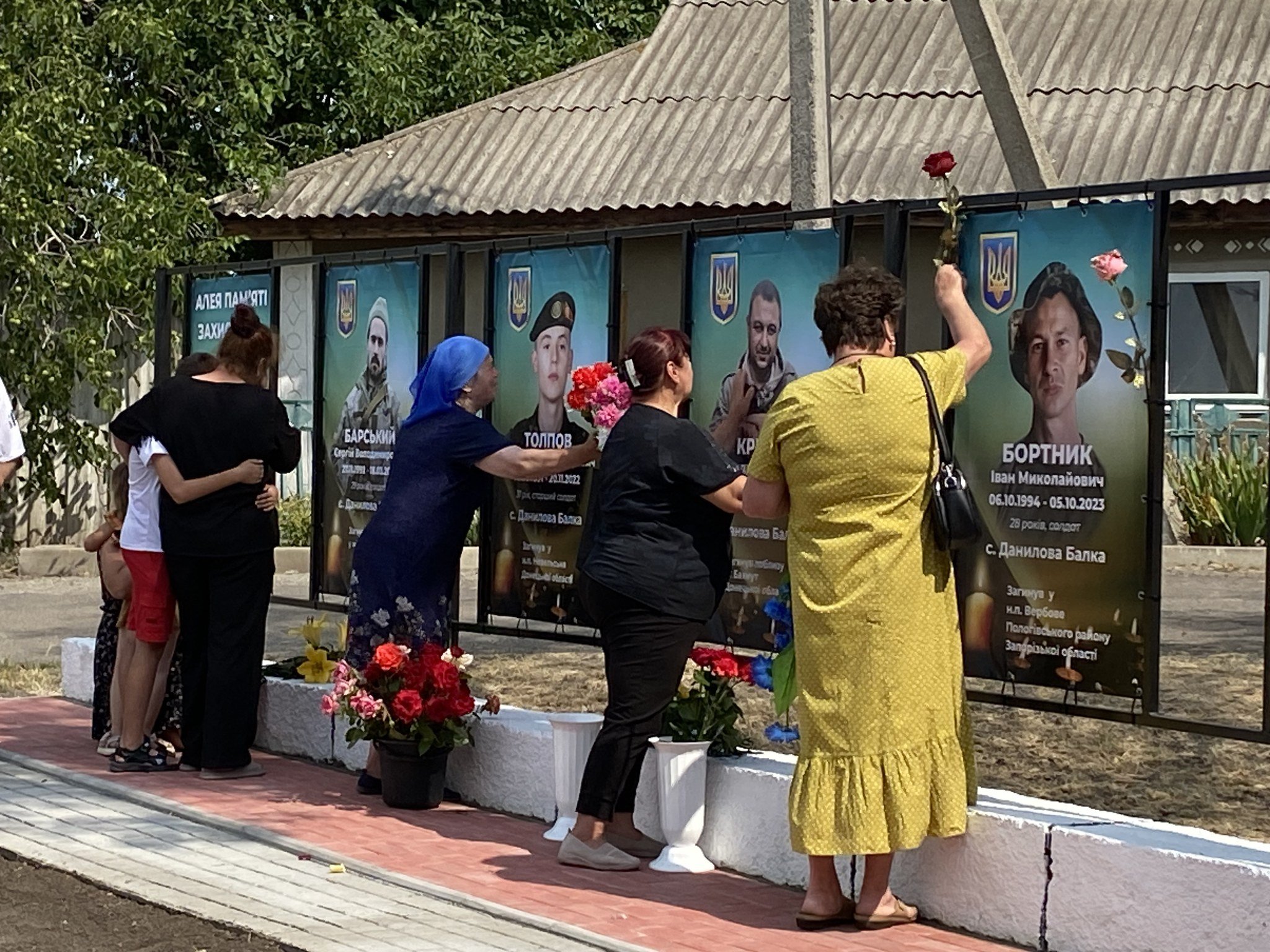 У селі Данилова Балка відкрито Алею Слави на честь полеглих Героїв