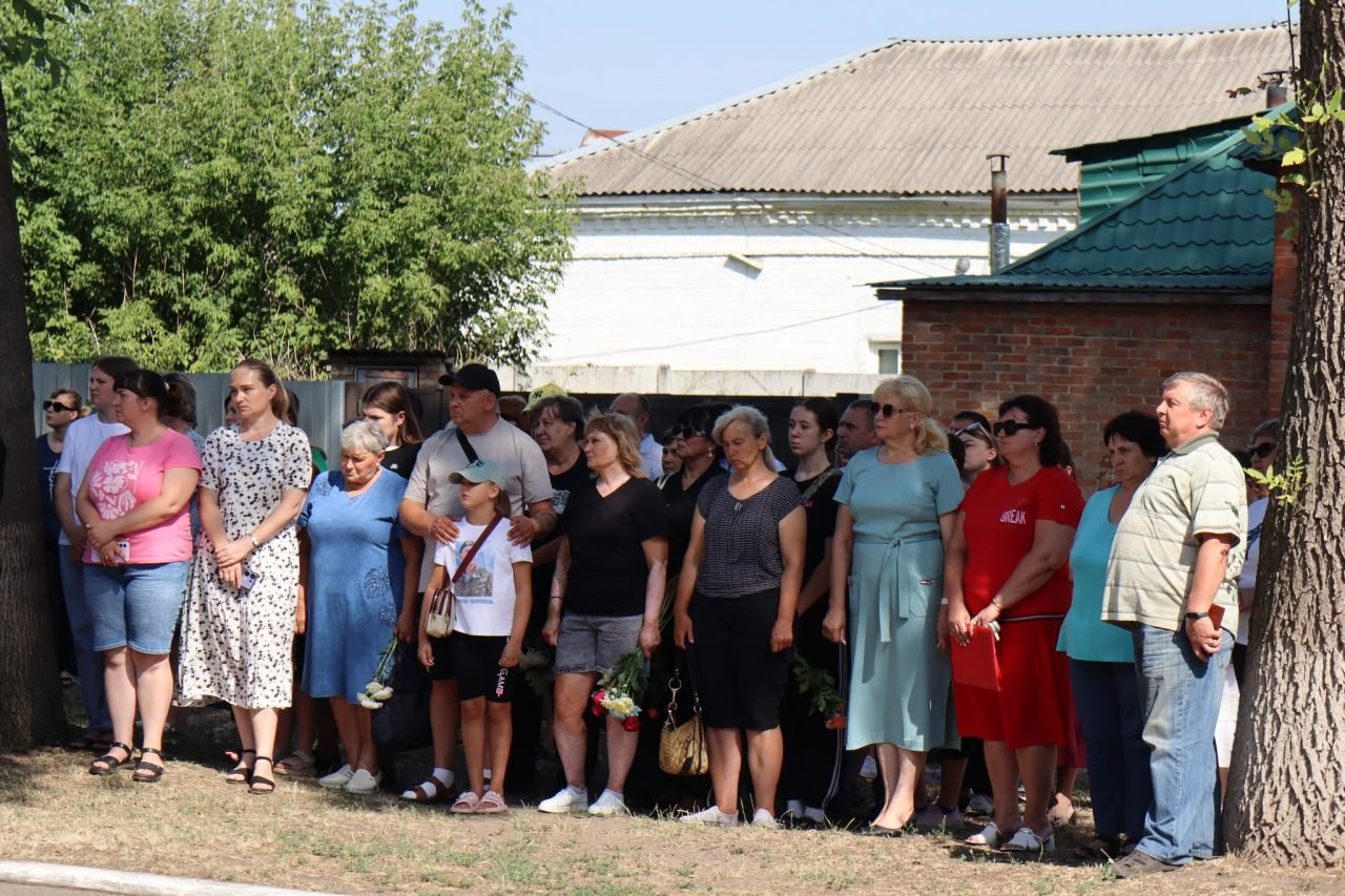 У Онуфріївці на Алеї Слави встановили портрети ще чотирьох загиблих військових