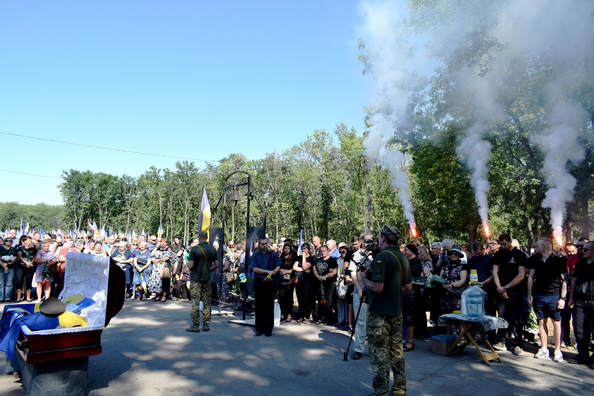 У Кропивницькому в останню путь провели військових Віталія Кирилюка та Романа Куценка.