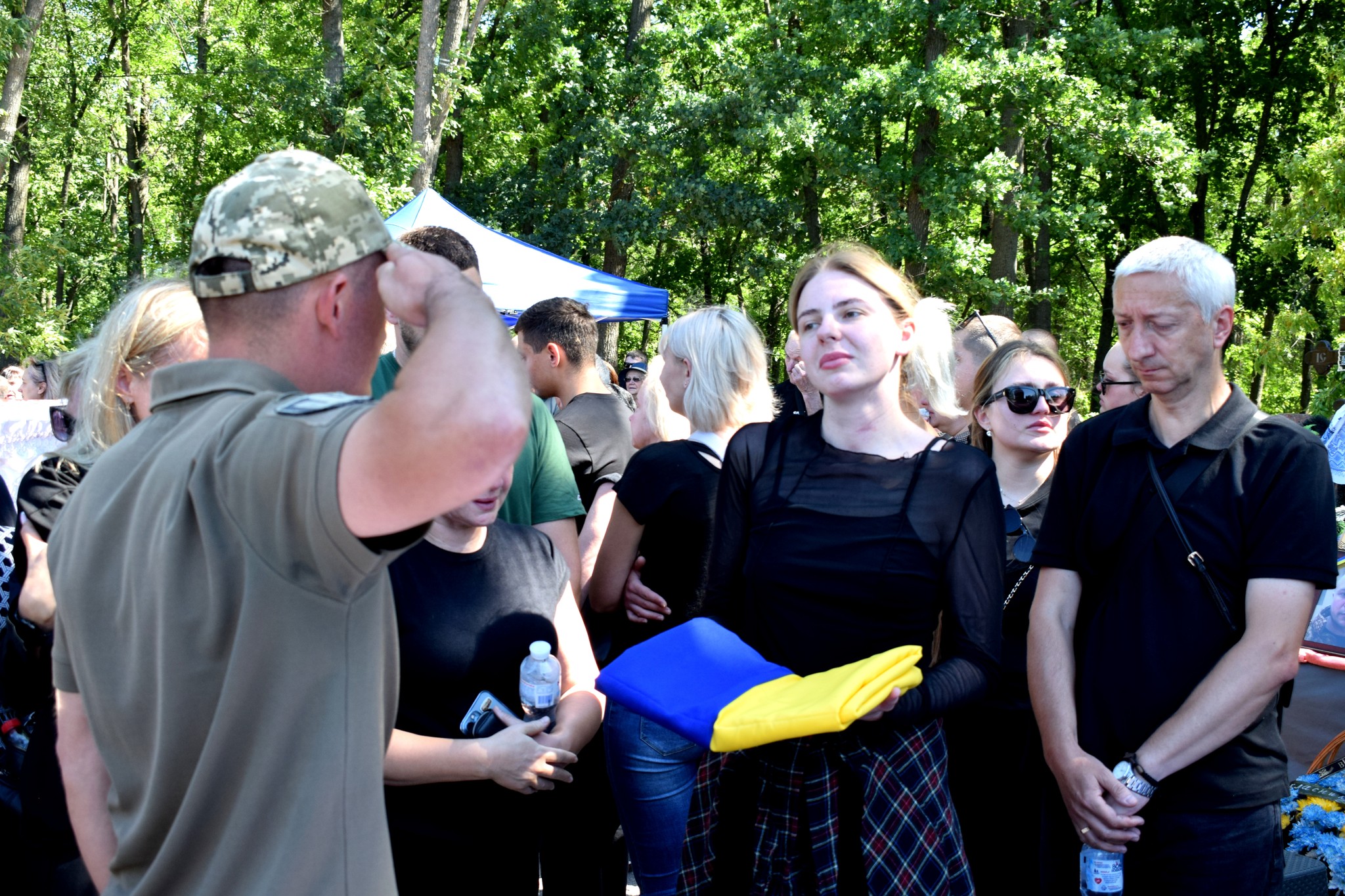 У Кропивницькому в останню путь провели військових Віталія Кирилюка та Романа Куценка.