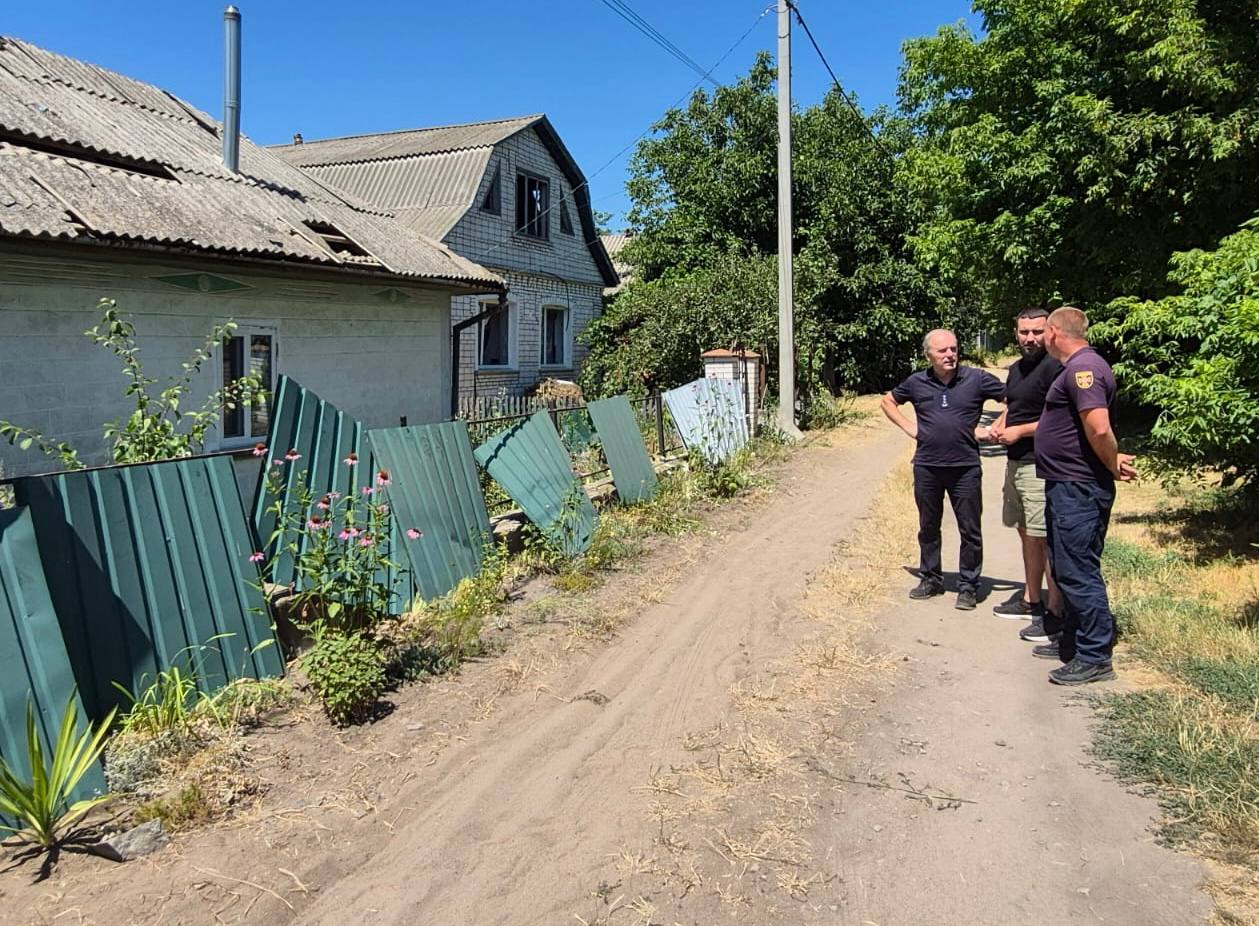 Дев'ять будинків та ліцей пошкоджені внаслідок обстрілу Гайворона — триває ліквідація наслідків