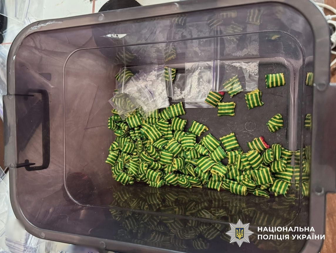 Неповнолітні стріляли по вікнах дитсадка у Кропивницькому
