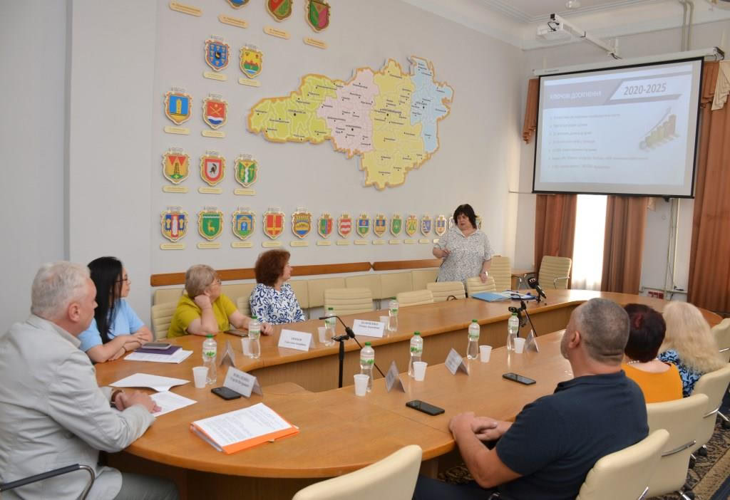 Валентина Животовська залишиться директоркою бібліотеки Чижевського у Кропивницькому