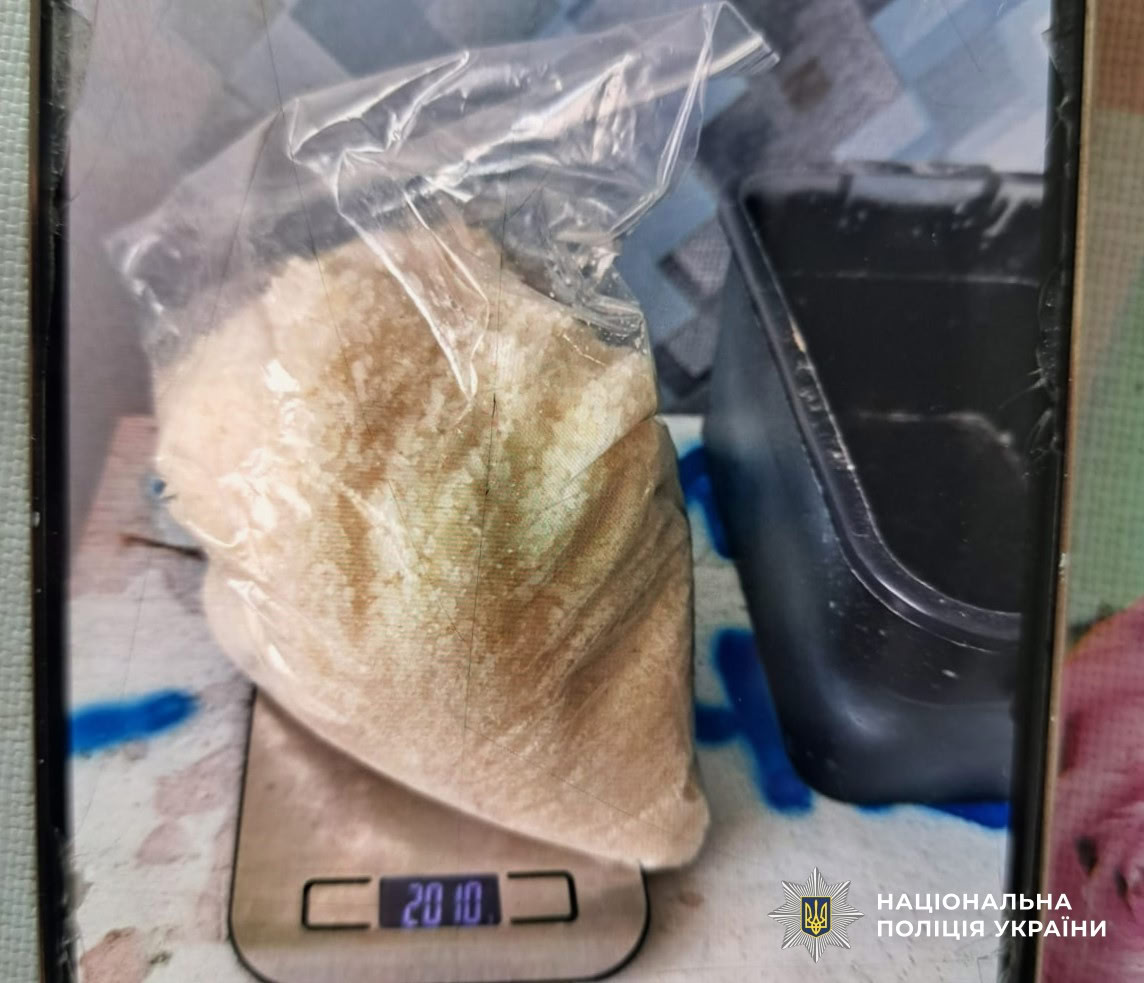 Неповнолітні стріляли по вікнах дитсадка у Кропивницькому