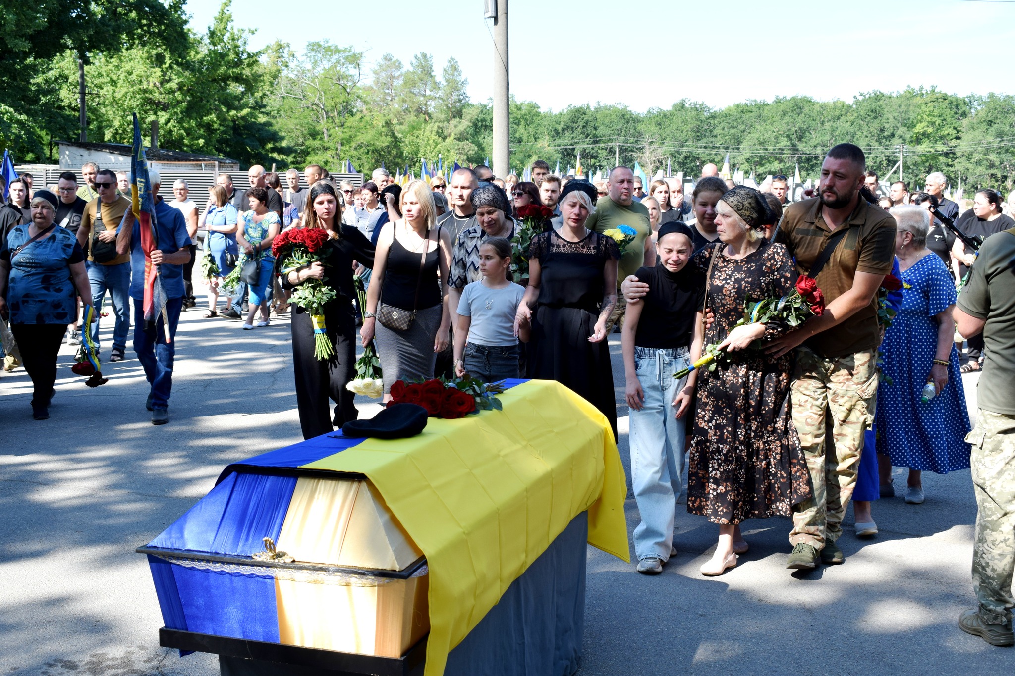 У Кропивницькому в останню путь провели військових Миколу Тарасюка та Миколу Швеця.