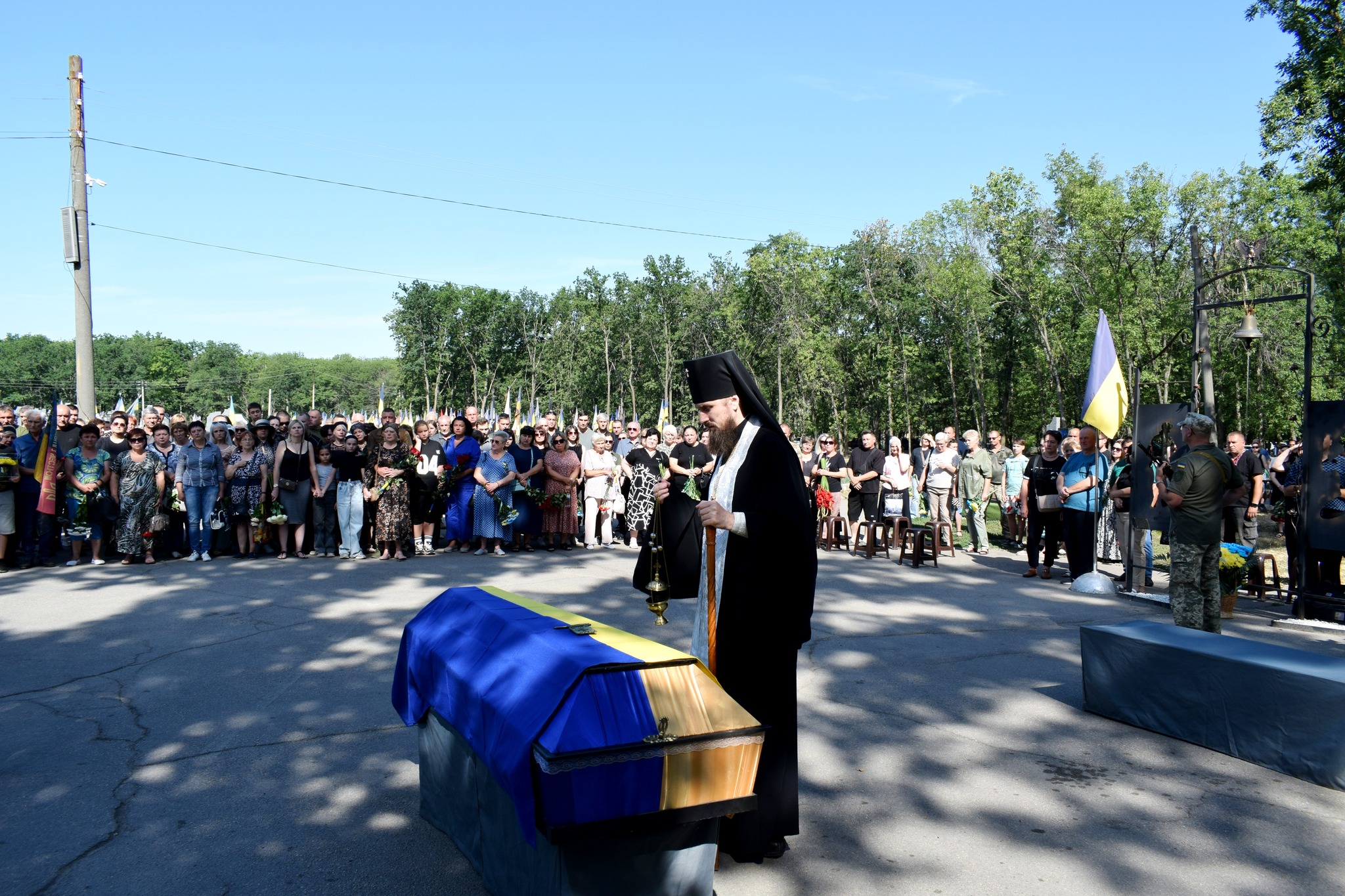 У Кропивницькому в останню путь провели військових Миколу Тарасюка та Миколу Швеця.