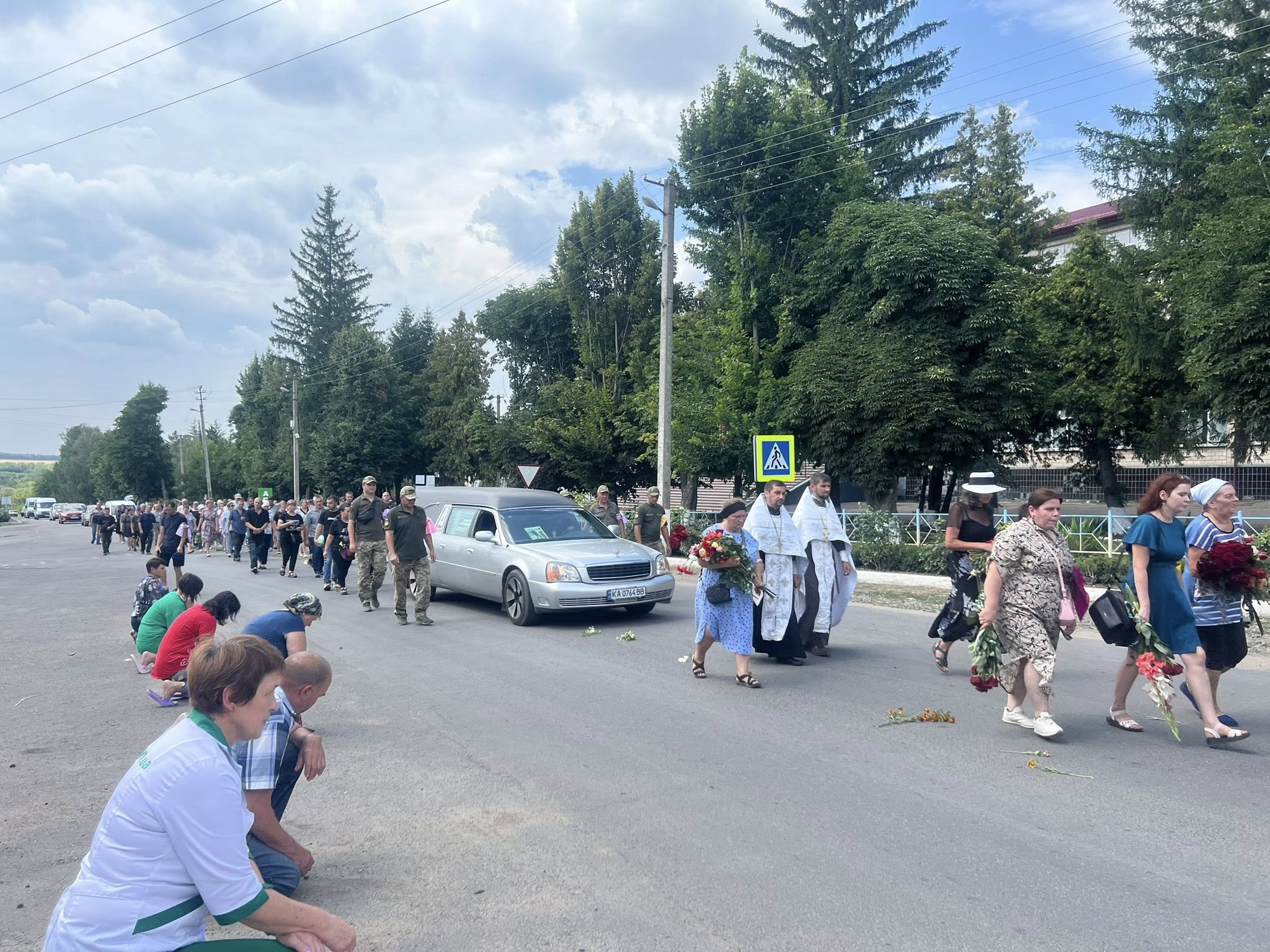 У Підвисоцькій громаді в останню путь провели військового Анатолія Звиздогляда, який загинув на Донеччині.