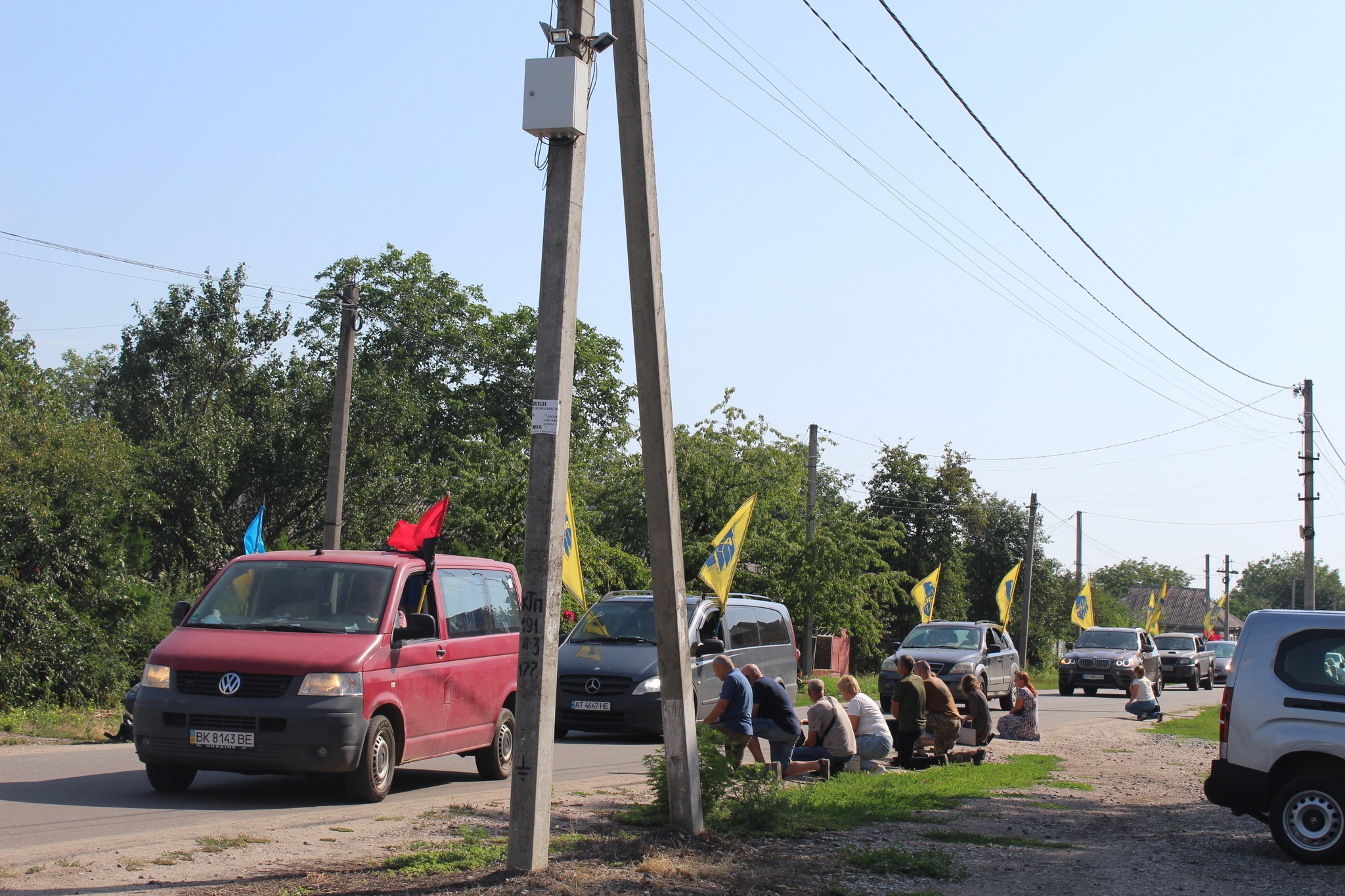 У Суботцівській громаді в останню путь провели військового Максима Гамія, який загинув у Краматорську.