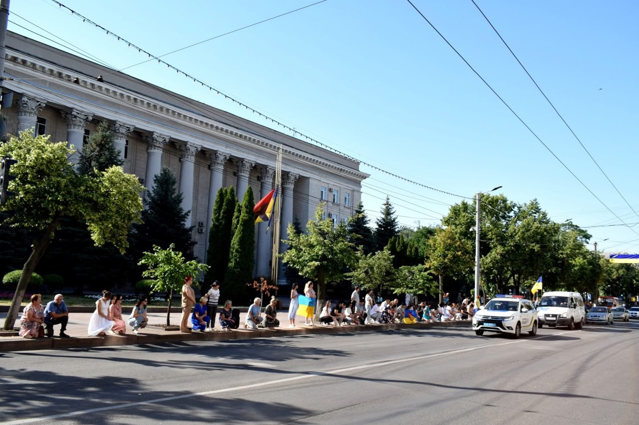 Кропивничани попрощалися із двома загиблими солдатами