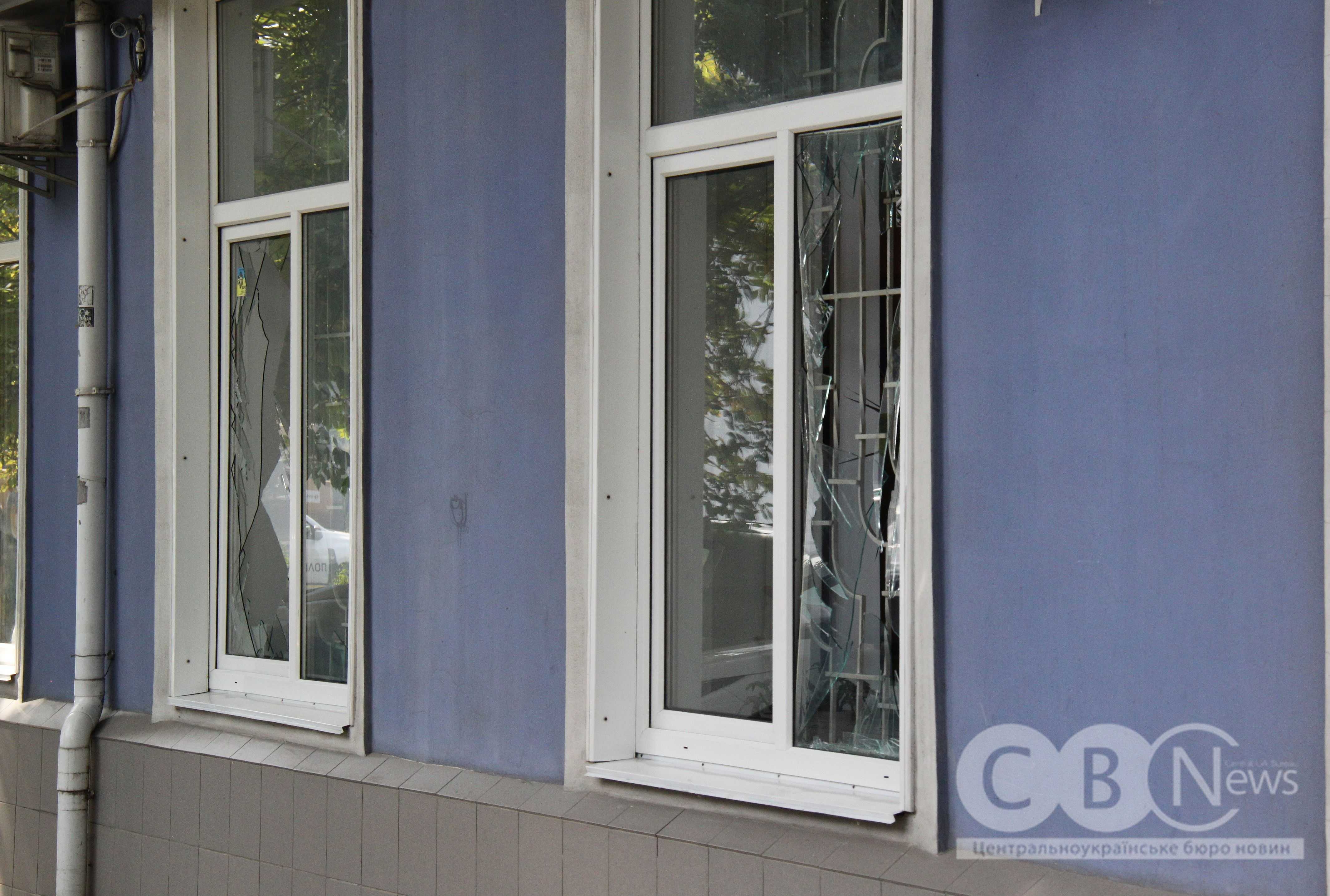 Наслідки російської дронової атаки ліквідовують у Кропивницькому
